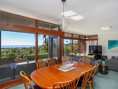 The Lookout Coffs Harbour NSW - Hervey Bay Accommodation 6