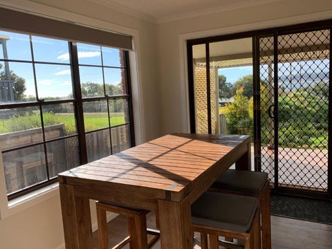 Berds Nest - Hervey Bay Accommodation 1