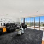 BENGALEE EXECUTIVE TOWNHOUSE MODERN & STYLISH - Hervey Bay Accommodation 0