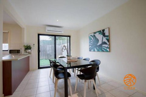 98tullamarine6mins Airportholiday House - Tourism Hervey Bay 2