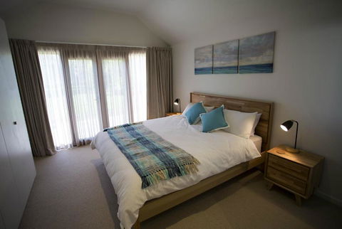 GALWAY COTTAGE - Tourism Hervey Bay 5