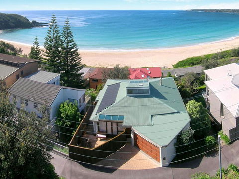 BEDARRA MOLLYMOOK BEACH - Hervey Bay Accommodation 1