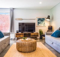 Pandanas Apartments 17B Mollymook Beach - Hervey Bay Accommodation