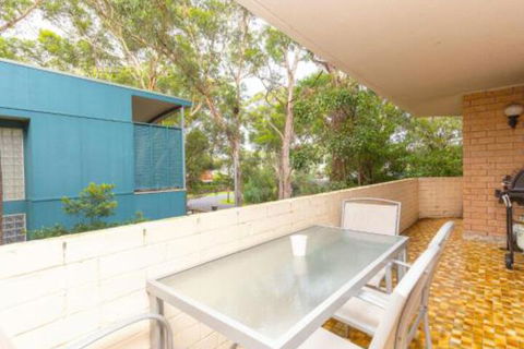 Apartment With Inground Pool - Hervey Bay Accommodation 5