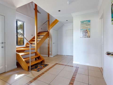 Mariners Mark - Hervey Bay Accommodation 3