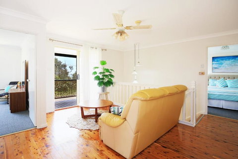 The Crescent Pet Friendly 1 Min To Beach - Hervey Bay Accommodation 2