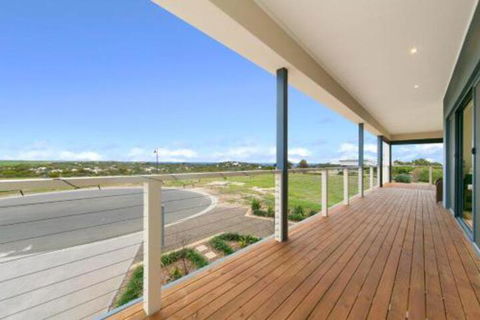 Gizmos Retreat - Tourism Hervey Bay 2