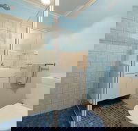 4 / 1 Maidstone Crescent - Tourism Hervey Bay