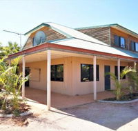 Ningaloo Breeze Villa 10 3 Bedroom Fully Self Contained Disabled Friendly Accommodation - Tourism Hervey Bay