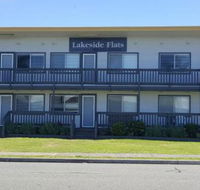 Lakeside Flats 1 - Hervey Bay Accommodation