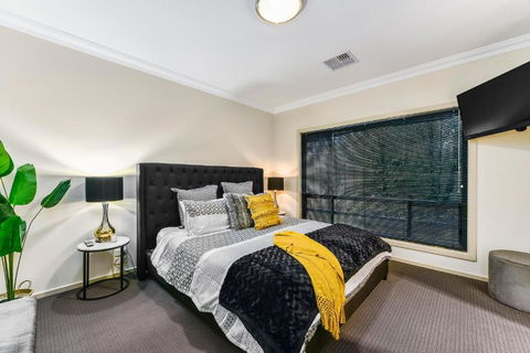 Accommodation On Lansell 2 - Hervey Bay Accommodation 4