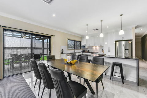 Accommodation On Lansell 2 - Hervey Bay Accommodation 6