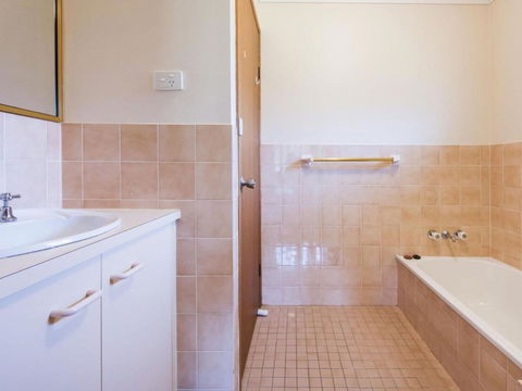 Armorel At Iluka - Tourism Hervey Bay 3