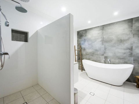 Ripples On The Bay - Tourism Hervey Bay 4