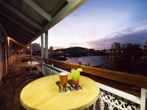 Apartments At 81 Palmer - Tourism Hervey Bay 3