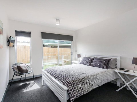 ANGLE By THE SEA Anglesea - Hervey Bay Accommodation 3