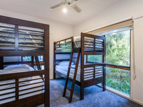 OCEANS 12 ANGLESEA - Hervey Bay Accommodation 1