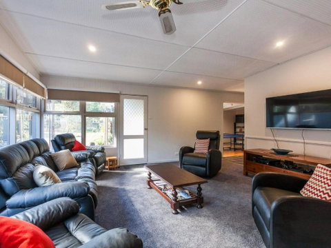 OCEANS 12 ANGLESEA - Hervey Bay Accommodation 6