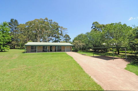 Valley Haven 3 Bedrooms Close To The Village! - Hervey Bay Accommodation 3