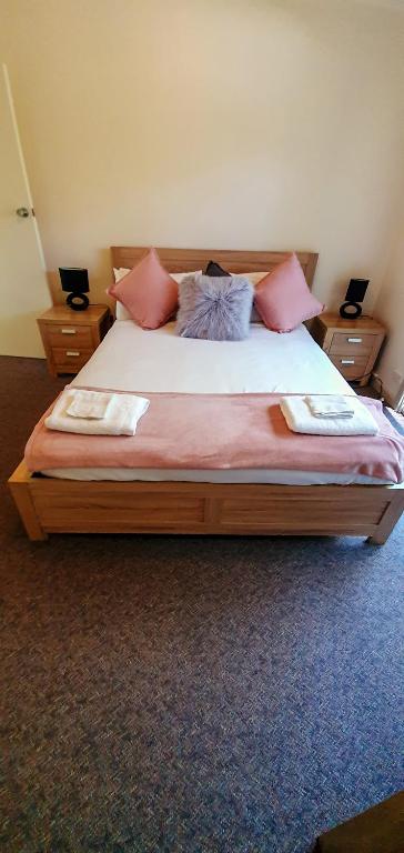 Russell Falls Holiday Cottages - Hervey Bay Accommodation 4