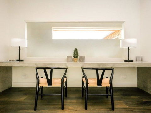 Amaroo Modern Luxurious & Chic - Tourism Hervey Bay 2