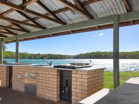BiJs On The Beach 200 Metres To The Water - Hervey Bay Accommodation 1
