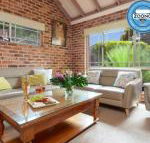 Bombo Blue pet friendly townhouse - Hervey Bay Accommodation
