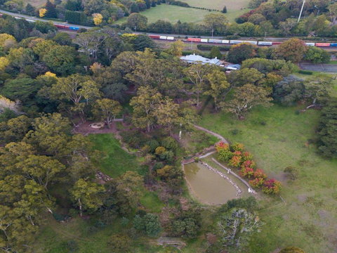 Redcourt Est 1904: Southern Highlands Elegance - Hervey Bay Accommodation 2