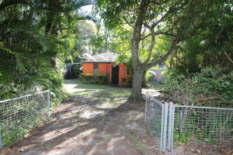 Signal Cottage - Hervey Bay Accommodation 7