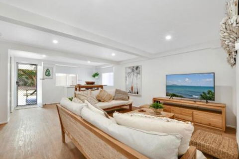 ROSIES BACH - Hervey Bay Accommodation 7