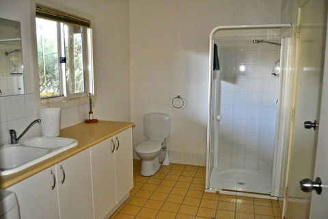 Sheoak Holiday Home - Tourism Hervey Bay 2