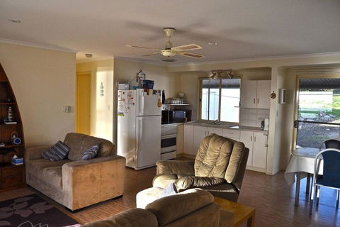 Mariners View Coffin Bay - Hervey Bay Accommodation 4