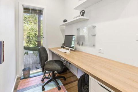 COASTAL BREEZE BALNARRING - Hervey Bay Accommodation 2
