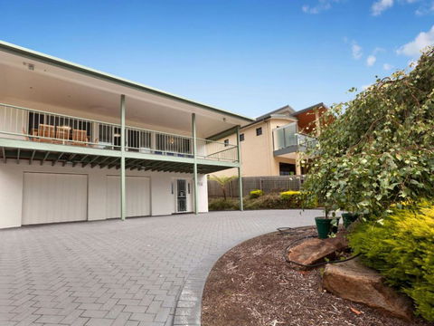 DROMANA BAY VIEWS DROMANA - Hervey Bay Accommodation 3