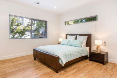 PALM COURT RETREAT MORNINGTON - Hervey Bay Accommodation 2