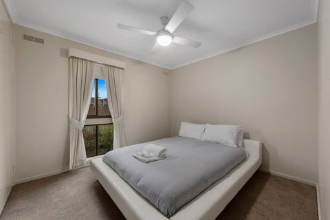 Mulwala Waterside - Hervey Bay Accommodation 4