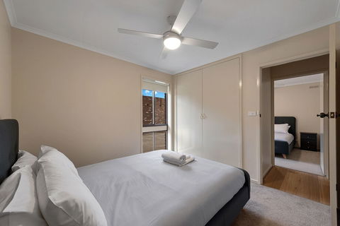 Mulwala Waterside - Hervey Bay Accommodation 6