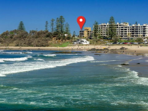 Perfectly Positioned Beachfront Apartment Unit 6 - Hervey Bay Accommodation 6