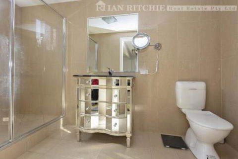 Marilyns Place: Private + Spacious + Central - Hervey Bay Accommodation 5