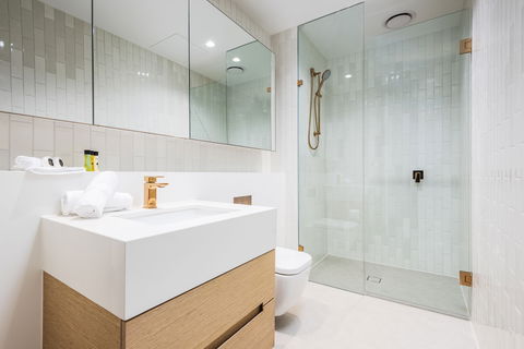 Arise Collins House - Tourism Hervey Bay 5