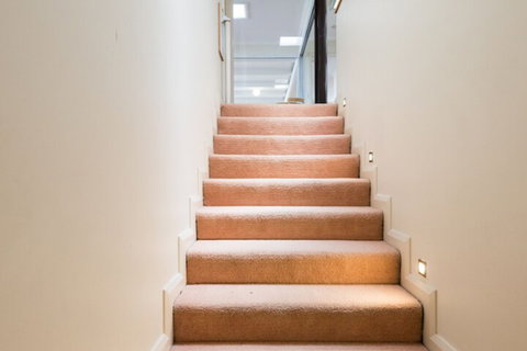 Hilltop House - Hervey Bay Accommodation 2