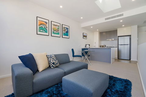 Beau Monde Apartments Newcastle - The Herald - Hervey Bay Accommodation 3