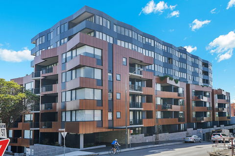 Beau Monde Apartments Newcastle - The Herald - Hervey Bay Accommodation 0
