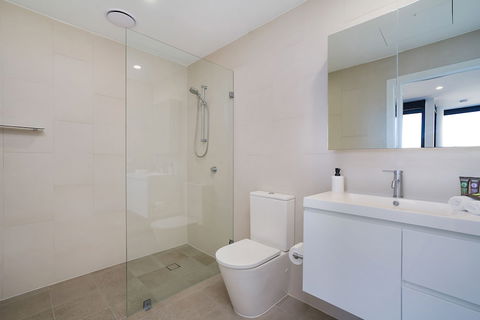 Beau Monde Apartments Newcastle - The Herald - Hervey Bay Accommodation 5