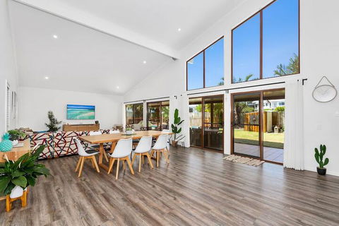 COASTAL SOUL - Hervey Bay Accommodation 7