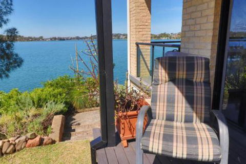 Elysium Lakehouse - Tourism Hervey Bay 4