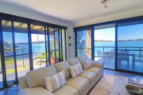 Elysium Lakehouse - Tourism Hervey Bay 5