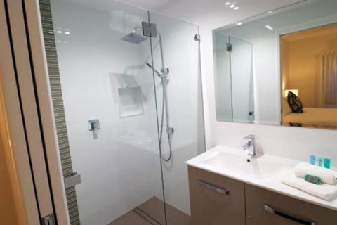 Elysium Lakehouse - Tourism Hervey Bay 3