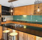 Family Foreshore Favourite - Hervey Bay Accommodation