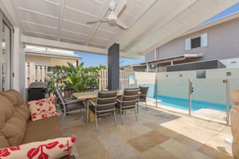 CASUARINA DREAMING - Hervey Bay Accommodation 0